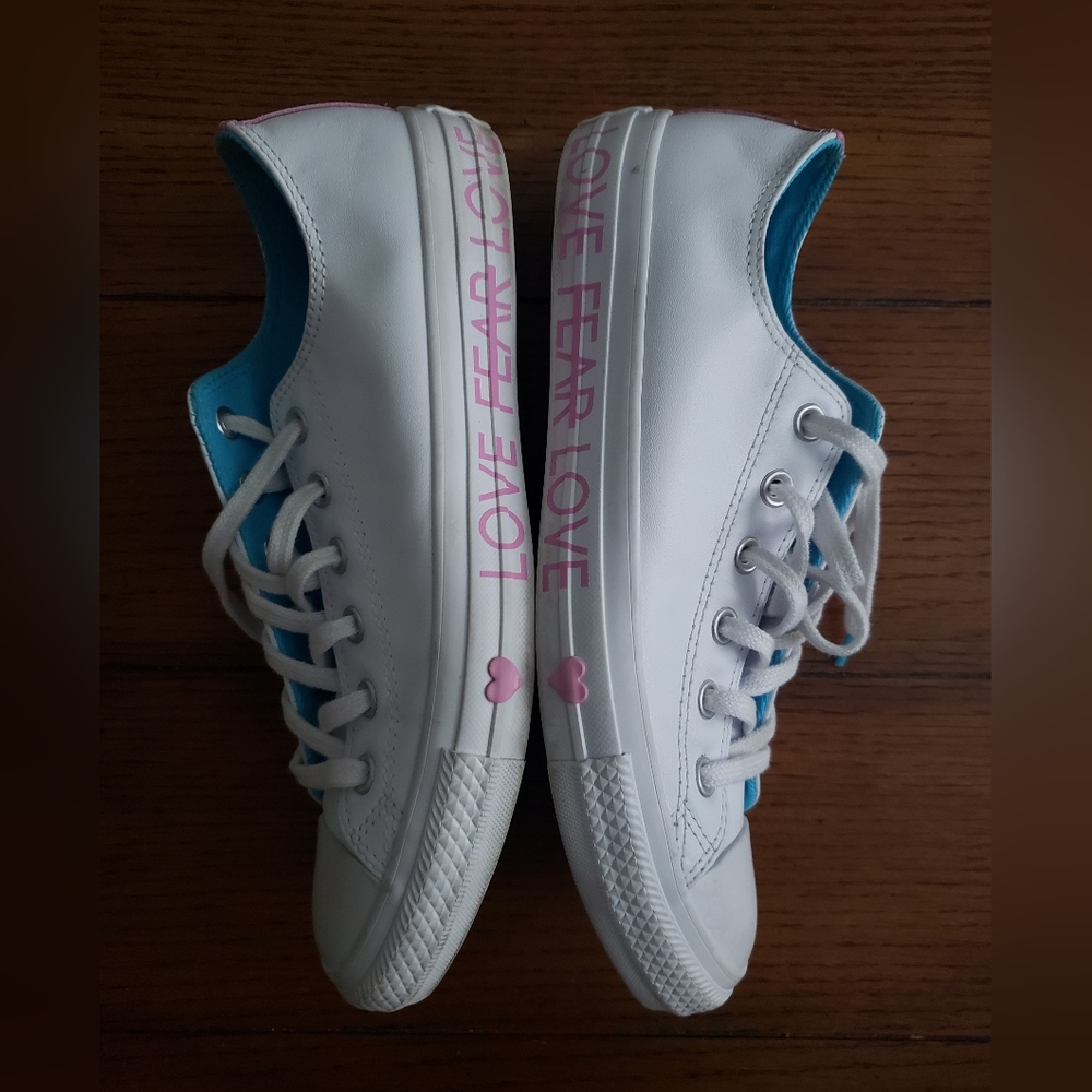 Like New Converse CTAS Love The Progress Leather Sneakers - Picture 4 of 11